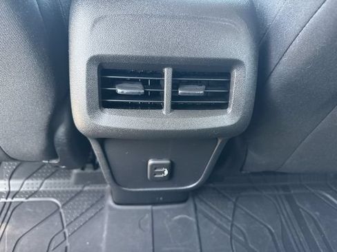 Used 2023 Chevrolet Equinox LT w/ LPO, Floor Liner Package FWD image 20