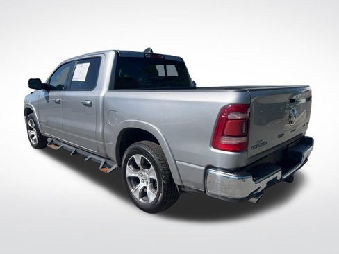Used 2022 RAM 1500 Laramie AWD/4WD image 3