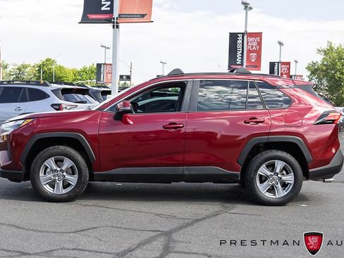 Used 2022 Toyota RAV4 XLE w/ Convenience Package AWD/4WD image 15