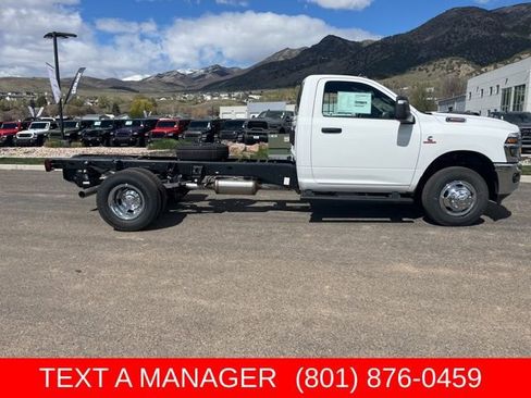 New 2026 RAM 3500 Tradesman w/ Chrome Appearance Group A AWD/4WD image 2