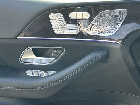 Certified 2024 Mercedes-Benz GLS 450 4MATIC image 19