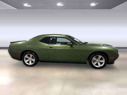 Used 2023 Dodge Challenger SXT RWD image 6