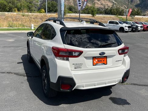 Used 2020 Subaru Crosstrek 2.0i Premium AWD/4WD image 11
