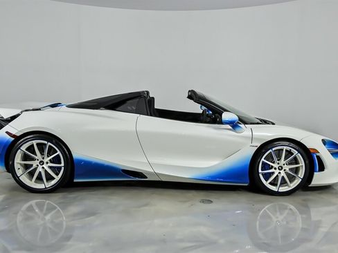 Used 2021 McLaren 720S Spider RWD image 14