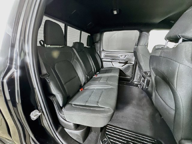 Used 2025 RAM 1500 Big Horn AWD/4WD image 9