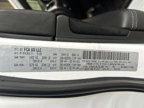 Used 2020 Jeep Grand Cherokee SRT image 34