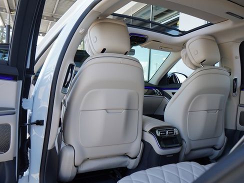 New 2025 Mercedes-Benz S 580 4MATIC Sedan image 32