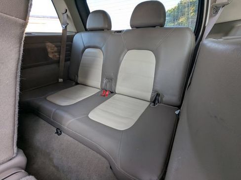 Used 2005 Ford Explorer Eddie Bauer AWD/4WD image 7