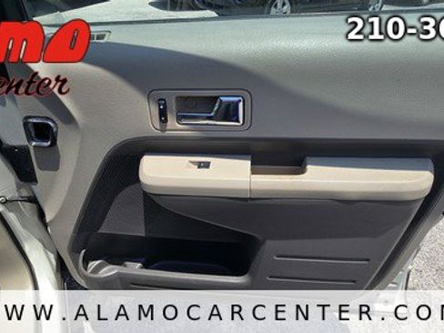 Used 2007 Ford Edge SEL FWD image 18