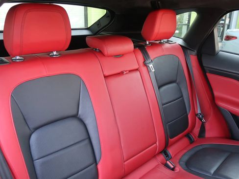 Used 2019 Jaguar F-PACE S AWD/4WD image 23
