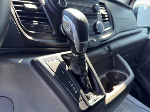 Used 2025 Ford Transit 250 148 Medium Roof image 16