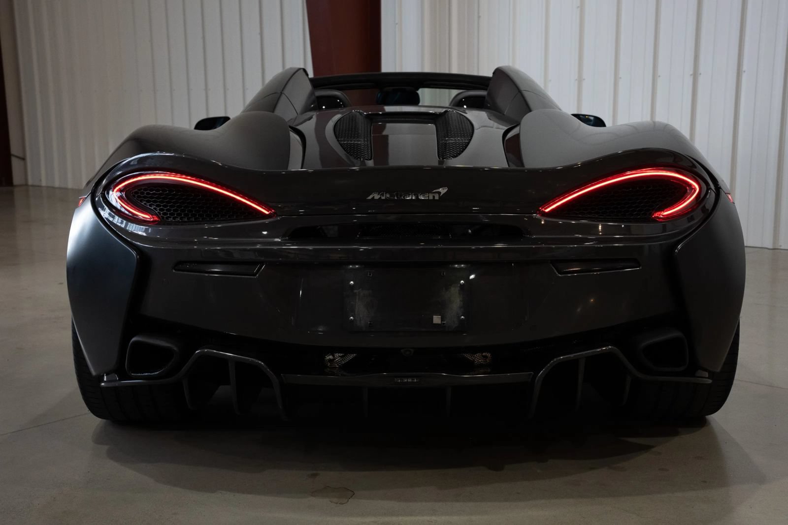 Used 2019 McLaren 570S Spider RWD image 38