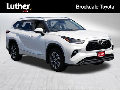 Certified 2021 Toyota Highlander XLE