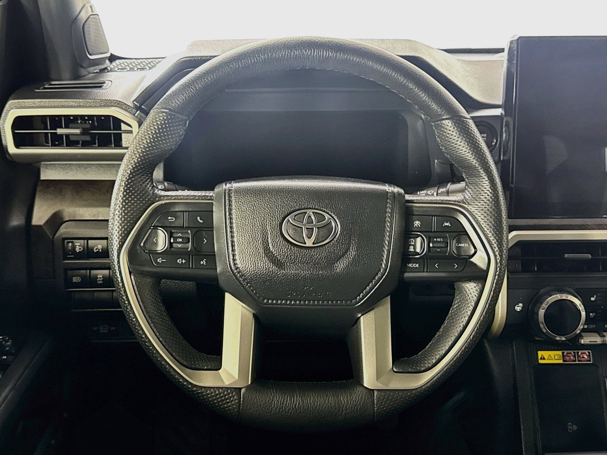 Certified 2024 Toyota Tacoma Limited w/ Limited Package (LT) AWD/4WD image 4
