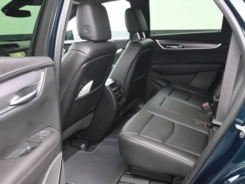 Used 2026 Cadillac XT5 Luxury AWD/4WD image 13