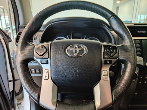 Used 2023 Toyota 4Runner Limited AWD/4WD image 16