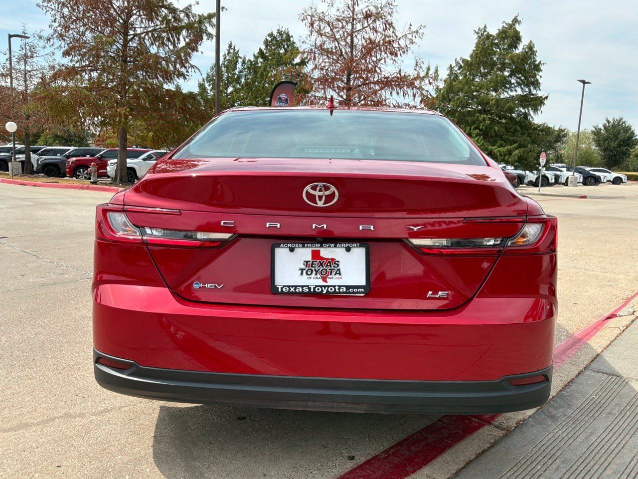 Used 2026 Toyota Camry LE FWD image 7
