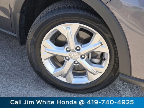 Certified 2023 Honda HR-V LX image 10
