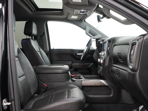 Used 2019 GMC Sierra 1500 Denali w/ Denali Ultimate Package AWD/4WD image 14