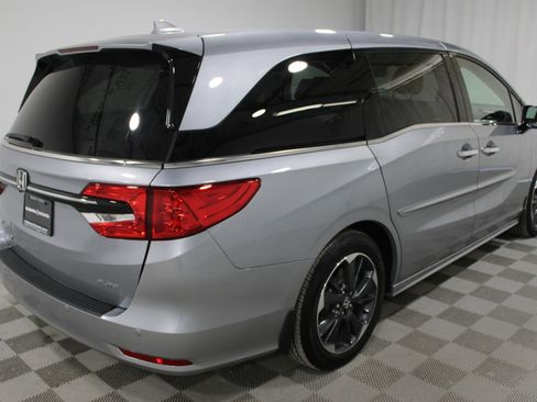 Used 2024 Honda Odyssey Elite image 29