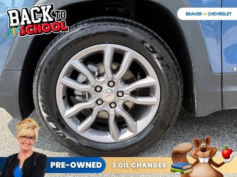 Used 2024 GMC Terrain SLT AWD/4WD image 10