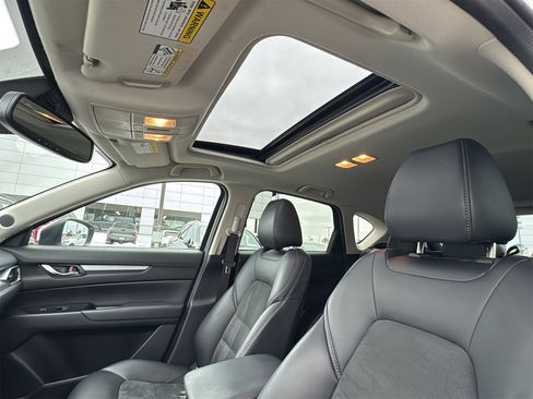 Used 2018 MAZDA CX-5 Touring w/ Preferred Equipment Package image 14