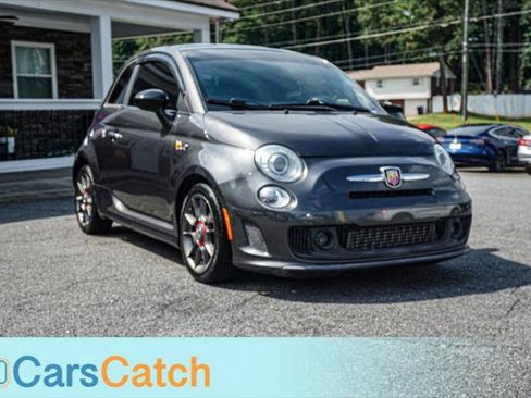 Used 2015 FIAT 500 Abarth w/ Beats Audio Package FWD image 10