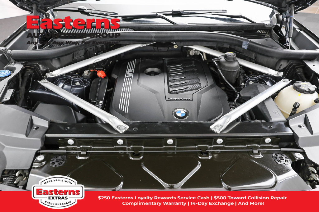 Used 2020 BMW X5 xDrive40i w/ M Sport Package AWD/4WD image 8