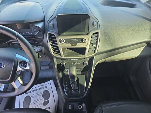 Used 2022 Ford Transit Connect XL image 12