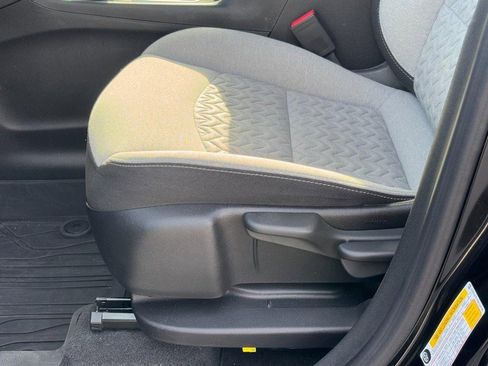 Used 2022 Chevrolet Equinox LS w/ LPO, Floor Liner Package image 26