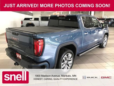 Used 2026 GMC Sierra 1500 Denali w/ Denali Reserve Package AWD/4WD image 5