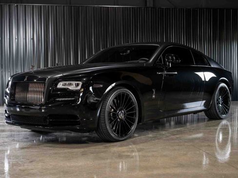 Used 2020 Rolls-Royce Wraith RWD image 2