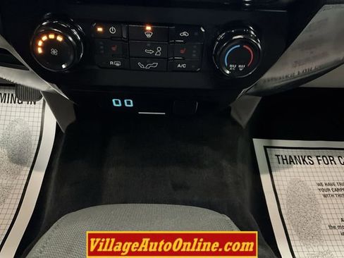 Used 2016 Ford F150 XLT w/ Equipment Group 302A Luxury image 27