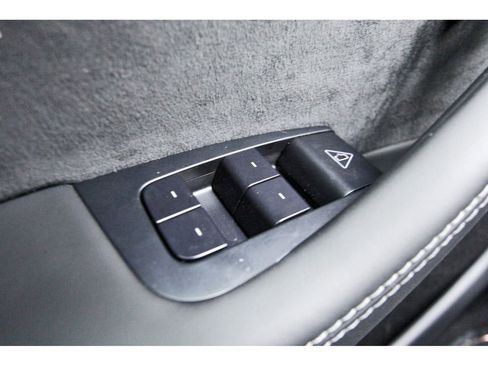 Used 2026 Tesla Model Y AWD image 16