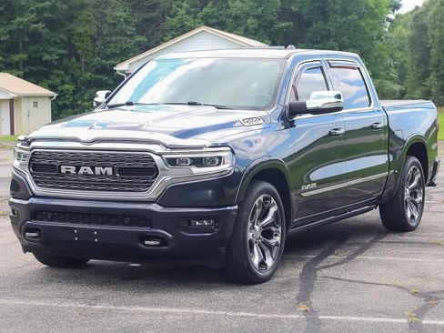 Used 2019 RAM 1500 Limited AWD/4WD image 3
