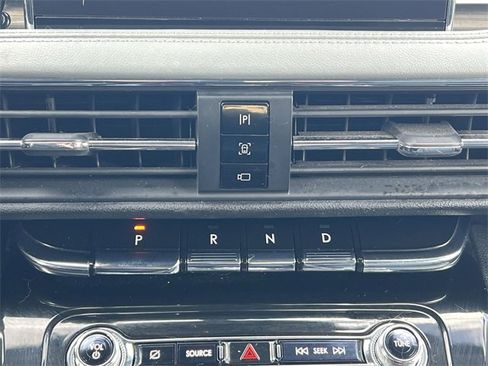 Used 2020 Lincoln Corsair Reserve w/ Equipment Group 201A image 15