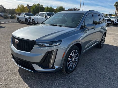Used 2024 Cadillac XT6 Sport w/ Technology Package image 1