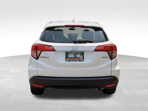 Used 2016 Honda HR-V LX image 6