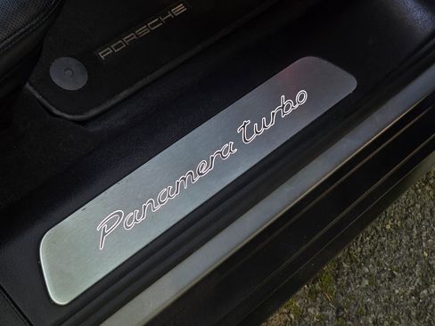 Used 2018 Porsche Panamera Turbo w/ Premium Package Plus AWD/4WD image 55