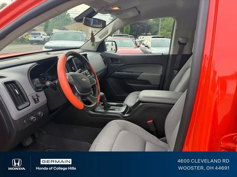Used 2021 Chevrolet Colorado W/T w/ Custom Special Edition AWD/4WD image 14