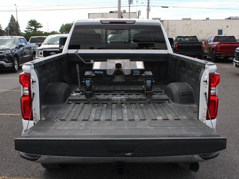 Used 2020 Chevrolet Silverado 2500 LTZ w/ LTZ Plus Package AWD/4WD image 7