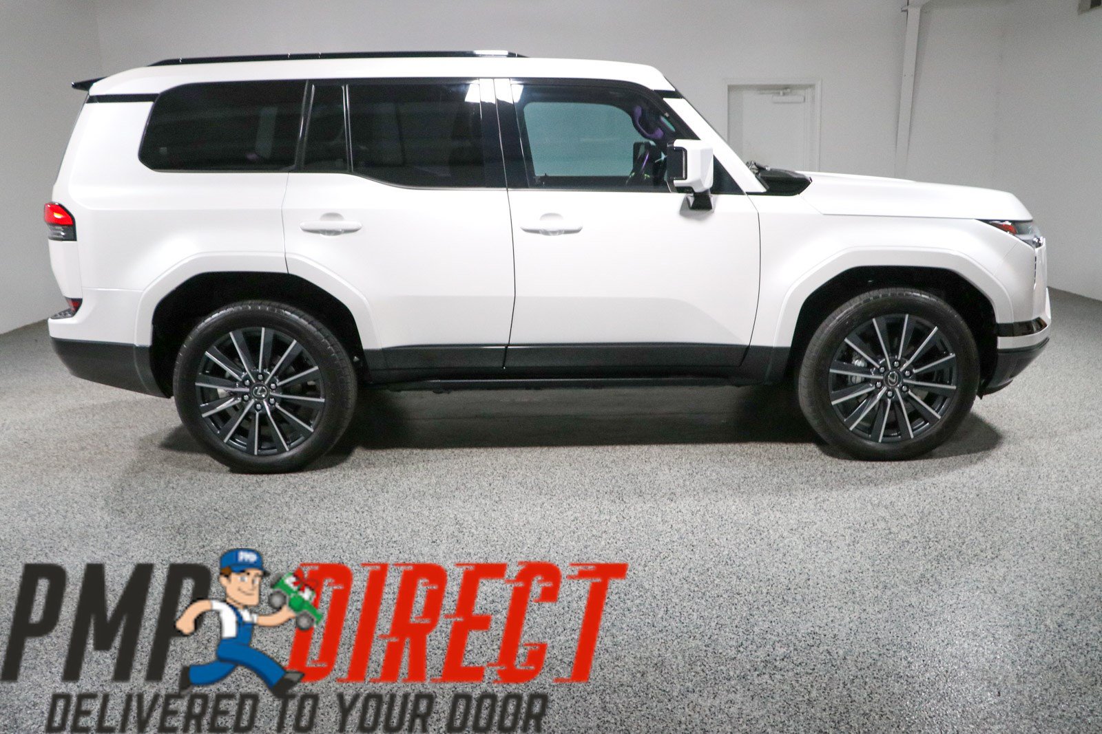 Used 2024 Lexus GX 550 w/ Accessory Package (Z1) AWD/4WD image 6