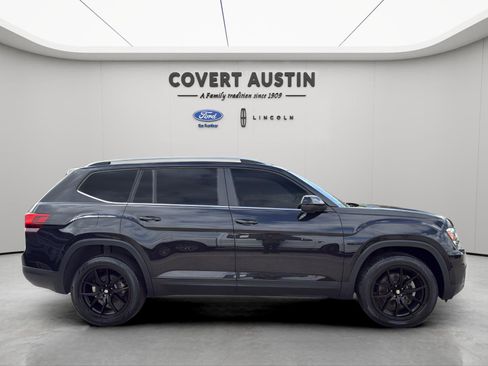 Used 2019 Volkswagen Atlas SE w/ Towing Package image 6