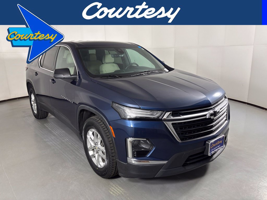 Used 2022 Chevrolet Traverse LS FWD image 1