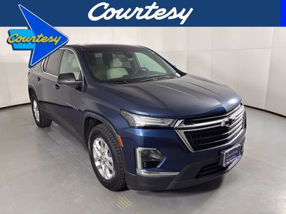 Used 2022 Chevrolet Traverse LS
