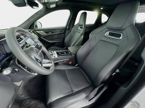 New 2026 Jaguar F-PACE SVR image 11