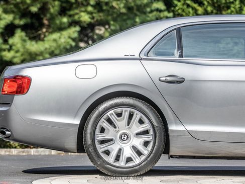 Used 2014 Bentley Flying Spur W12 AWD/4WD image 8
