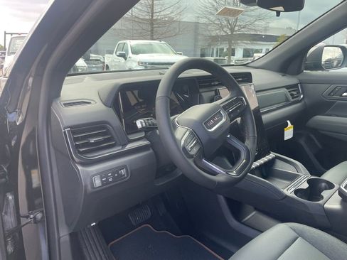 New 2026 GMC Terrain AT4 AWD/4WD image 10