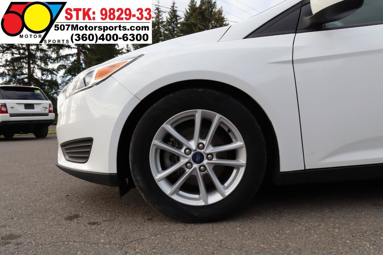 Used 2018 Ford Focus SE FWD image 22