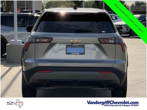 Certified 2026 Chevrolet Equinox LT FWD image 5